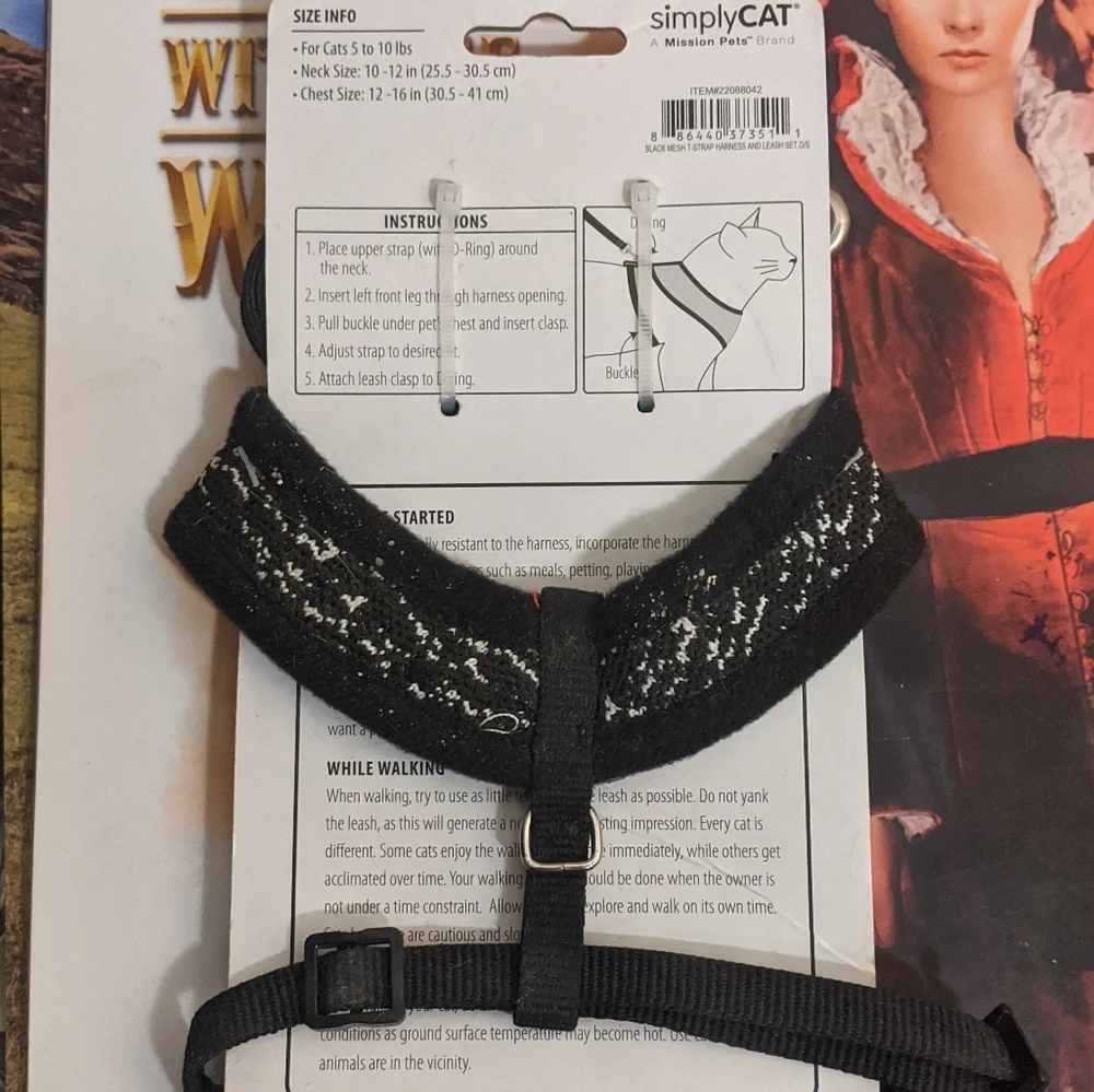 SimplyCat Cat One Size Harness and Leash Black and White